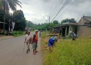Sinergi Pimpinan dan Warga, Kades Seloretno Pimpin Gotong Royong Serentak di 6 Dusun