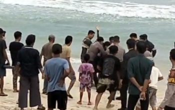 Wisatawan Asal Tulang Bawang Terseret Ombak di Pantai Labuhan Jukung, Satu Meninggal Dunia