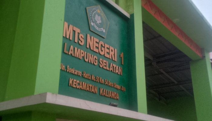 ‎Arogansi Guru Larang Pemberitaan, Insiden Perundungan di MTsN 1 Lamsel Mencuat   ‎
