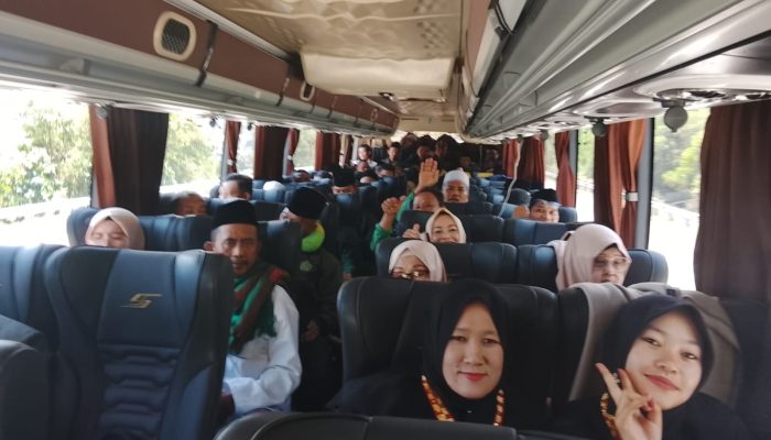 52 Kader NU Lampung Selatan dan Pesawaran Tempuh Perjalanan ke Jombang