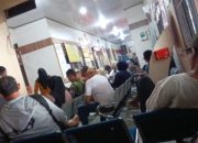 ‎Pelayanan Samsat Kalianda Dikeluh Lambat,Warga Harus Antri Dari Pagi Hingga Siang   ‎