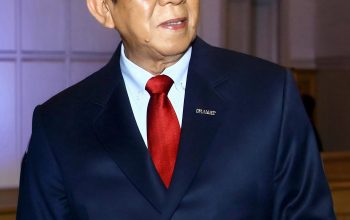 Pasca Putusan MK, Bola Politik Gibran Bergeser ke Istana