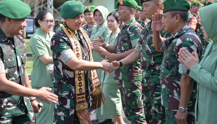 Gerak Cepat Danrem 043/Gatam ! Sehari Usai Retreat Presiden, Langsung Sampaikan Arahan Ke Kodim 0421/Lampung Selatan 