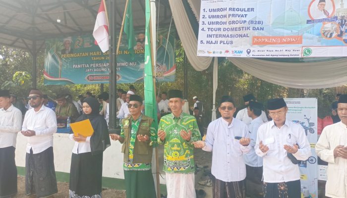 Panitia Persiapan MWCNU Jati Agung Barat Gelar Upacara Hari Santri, Ribuan Peserta Memadati Lapangan Karang Anyar