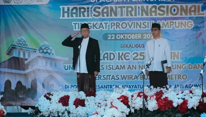 Peringati Hari Santri Nasional, Gubernur Mirza Baca Amanat Menteri Agama di Lampung Selatan   